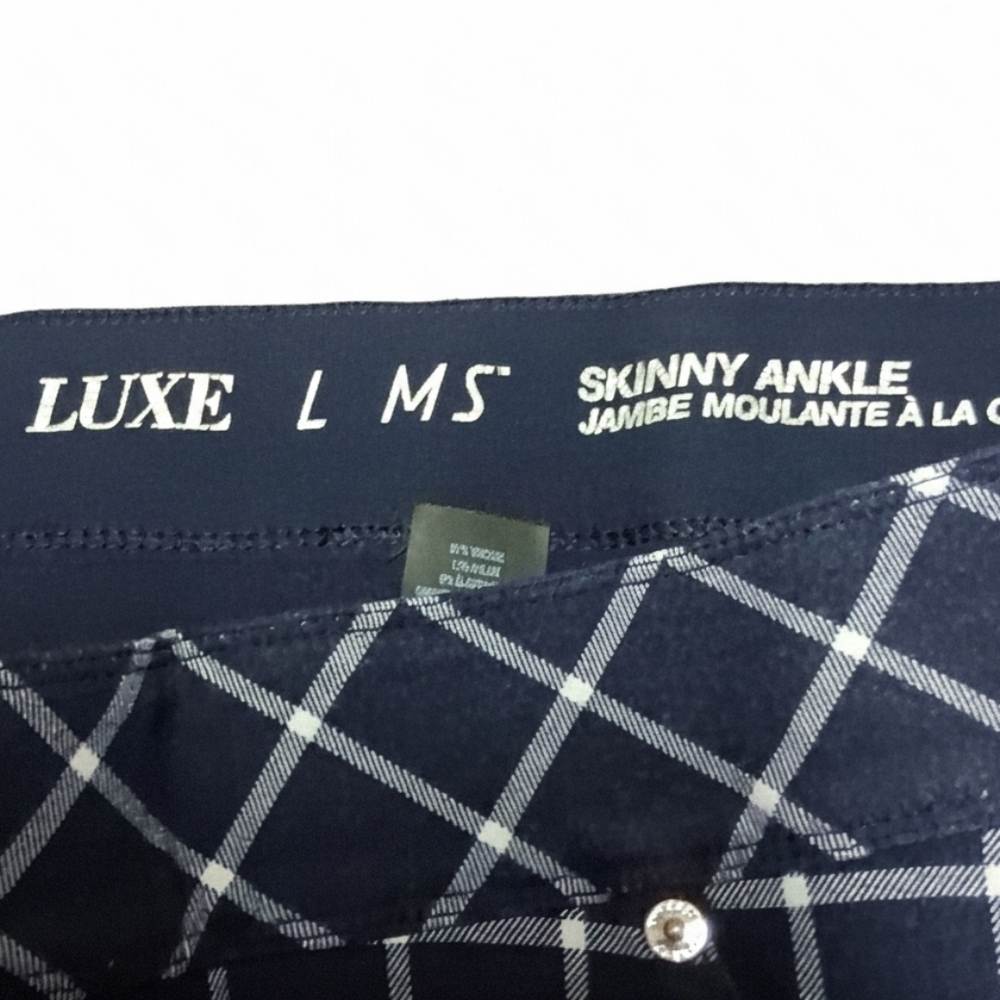 4/20$ Luxe Navy and White Plaid Pants - Picture 4 of 5